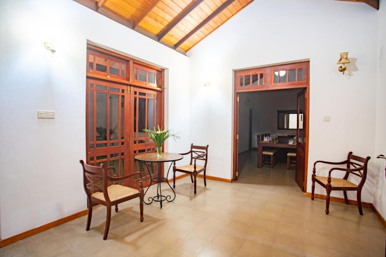 The Kandyan Villa Exterior photo